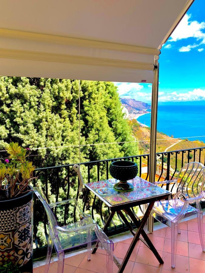 Sun Sky Sea Suite Таорміна Екстер'єр фото
